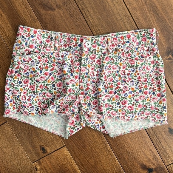 MADEWELL Colorful Floral Short Shorts Size 28 - Picture 3 of 13